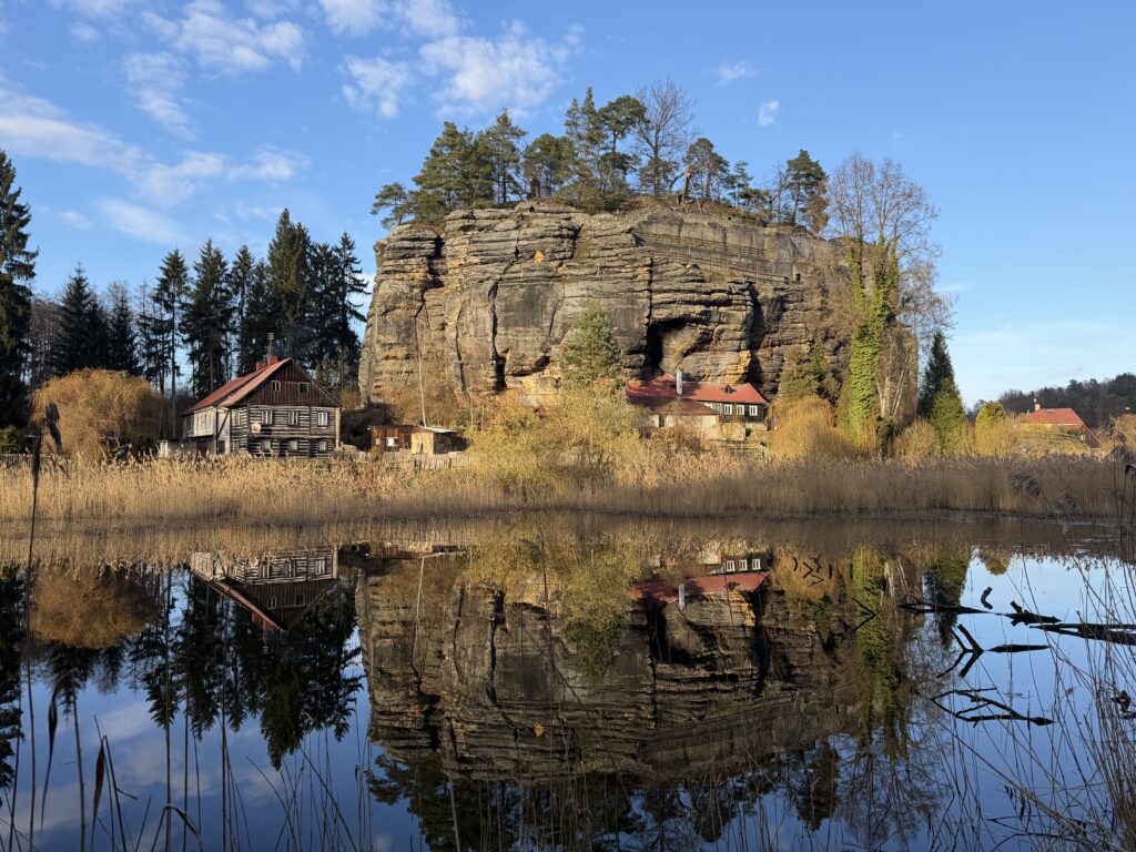 Skalní hrad Sloup