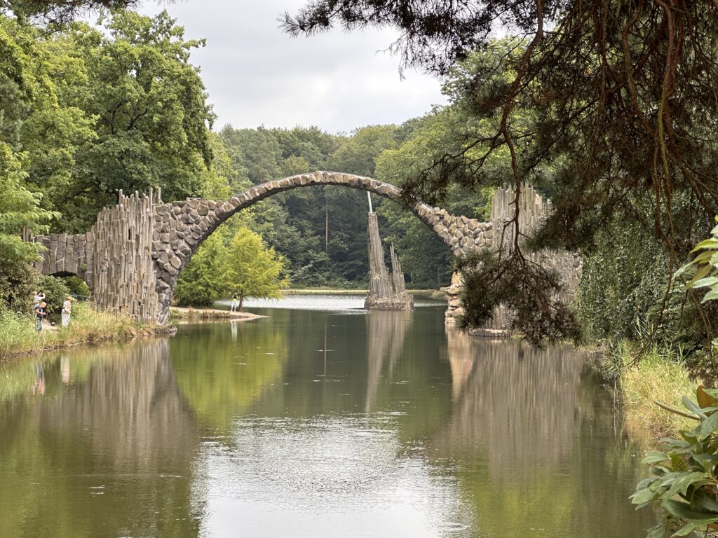 Kromlau-Rakotzbrücke - Ďábelský most