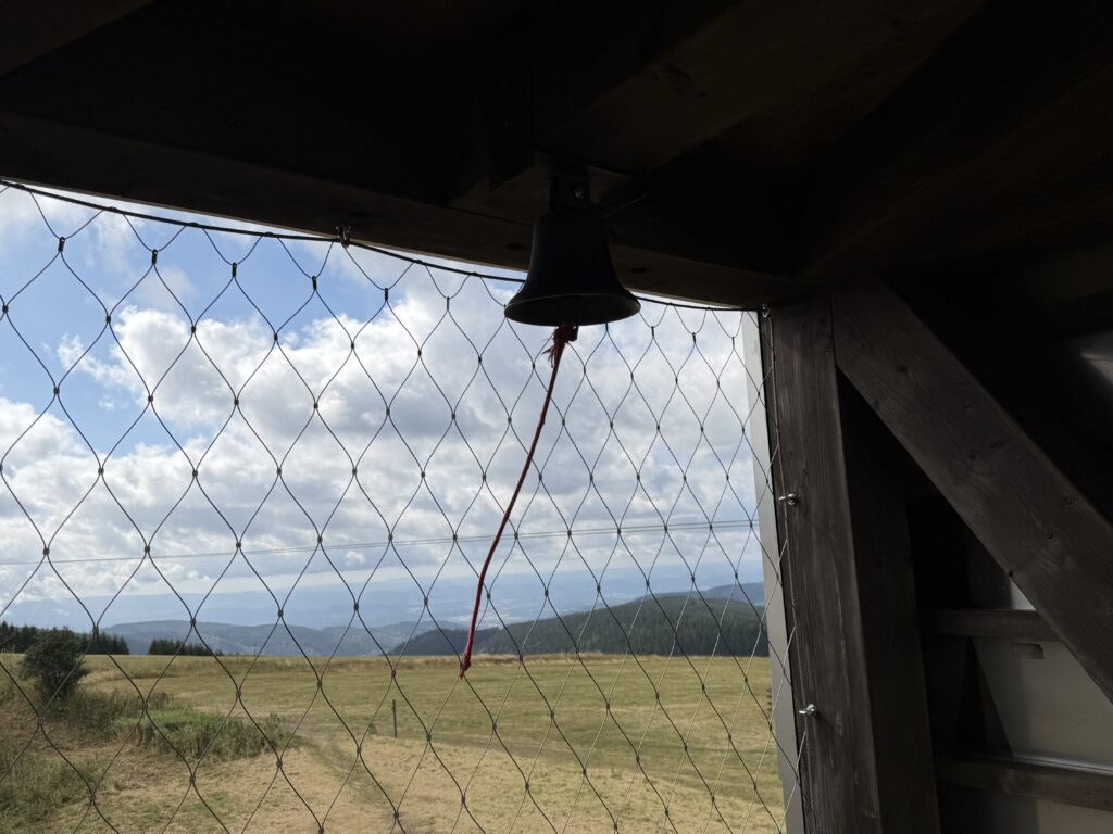 Boží vyhlídka u skiareálu Neklid nad Božím Darem